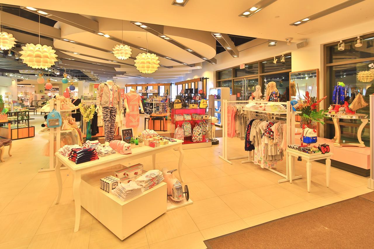 กวม พลาซา รีสอร์ต แอนด์ สปา Hotel ทูมอน ภายนอก รูปภาพ